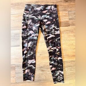 lululemon athletica fast n free 7/8 length leggings with side pockets